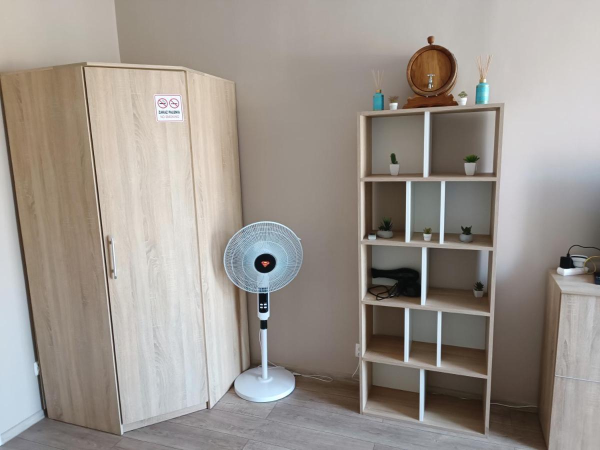 Apartamento Bon Voyage Kawalerka Gdansk Exterior foto